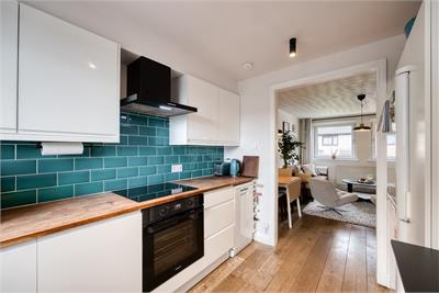 5/3 Meadowfield Court, Edinburgh, EH8 7NA - image 9