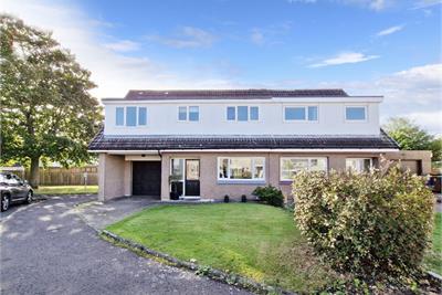 7 St Davids Court, Dalgety Bay, KY11 9SU - image 1