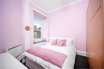 93/8 Easter Road, Leith, EH7 5PW - image 13