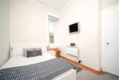 93/8 Easter Road, Leith, EH7 5PW - image 10