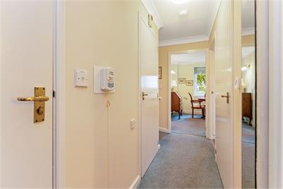 12 Homescott House, 6 Goldenacre Terrace, Inverleith, Edinburgh, EH3 5RE - image 7