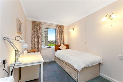 12 Homescott House, 6 Goldenacre Terrace, Inverleith, Edinburgh, EH3 5RE - image 10