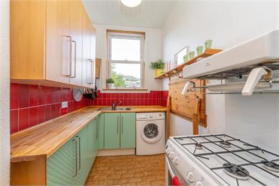 54 (3F1 or Flat 5) Willowbrae Road, Edinburgh, EH8 7HA - image 15