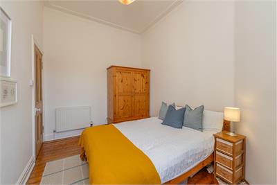 54 (3F1 or Flat 5) Willowbrae Road, Edinburgh, EH8 7HA - image 23