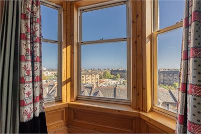 54 (3F1 or Flat 5) Willowbrae Road, Edinburgh, EH8 7HA - image 7