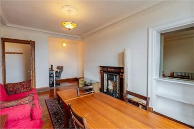 2/7 Taylor Gardens, Leith, Edinburgh, EH6 6TG - image 3
