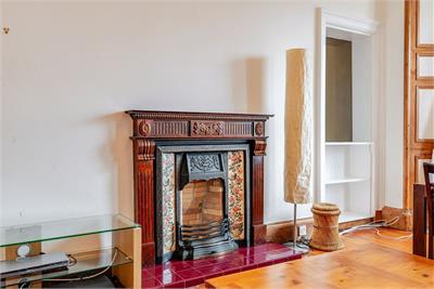 2/7 Taylor Gardens, Leith, Edinburgh, EH6 6TG - image 4