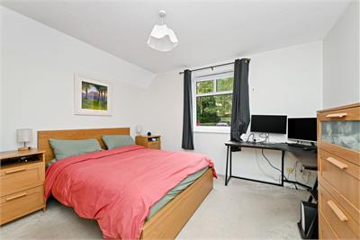 31/2 Sinclair Place, Gorgie, Edinburgh, EH11 1AN - image 9