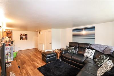 10 Station Road, Dalbeattie, DG5 4AN - image 3