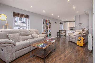 4 Bannerman Street, Dunfermline, KY12 0LR - image 2