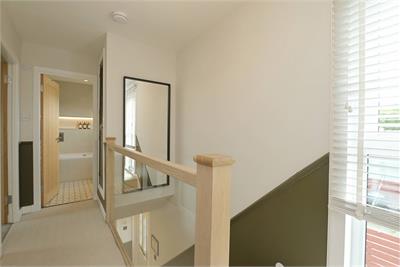21 Almond Green, East Craigs, Edinburgh, EH12 8UA - image 15