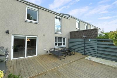 21 Almond Green, East Craigs, Edinburgh, EH12 8UA - image 23