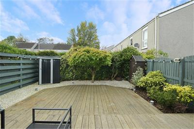 21 Almond Green, East Craigs, Edinburgh, EH12 8UA - image 24