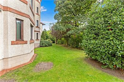 182 (flat 6) Restalrig Road South, Restalrig, Edinburgh, EH7 6EA - image 14