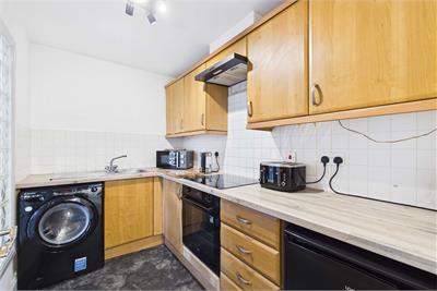 5B/10 Loaning Road, Restalrig, Edinburgh EH7 6JE - image 6