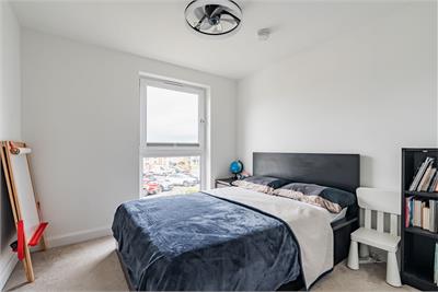 10/3 Firecrest Cruik, Edinburgh, EH4 8GW - image 15