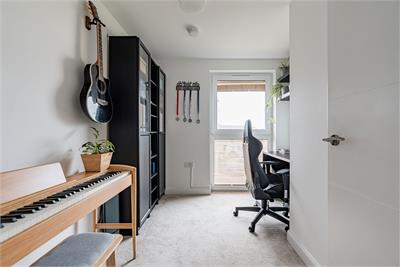 10/3 Firecrest Cruik, Edinburgh, EH4 8GW - image 17