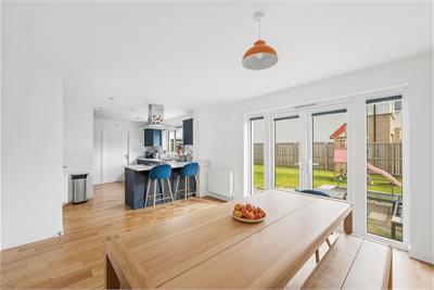 19 Bracken Road, Dunfermline, KY11 8PS - image 5