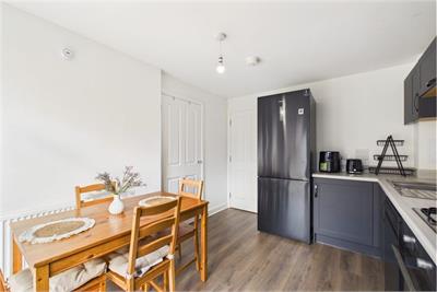 19 Firecrest Cruik, Cammo, Edinburgh EH4 8GR - image 5