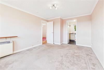 2/6 South Mellis Park, Craigentinny, Edinburgh, EH8 7TP - image 4