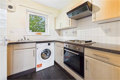 2/6 South Mellis Park, Craigentinny, Edinburgh, EH8 7TP - image 5