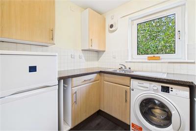 2/6 South Mellis Park, Craigentinny, Edinburgh, EH8 7TP - image 6