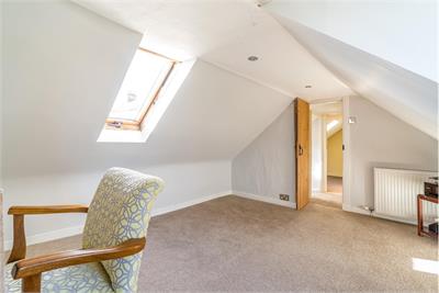 33 Castle Street, Duns, TD11 3DG - image 13