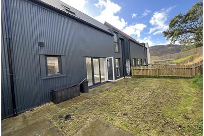 14 Rowarden Place, Lamlash, Isle of Arran, KA27 8FR - image 12