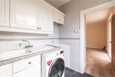 35 Broomside Terrace, Edinburgh, EH12 7LZ - image 18