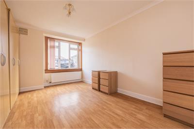 35 Broomside Terrace, Edinburgh, EH12 7LZ - image 5