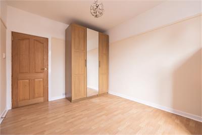 35 Broomside Terrace, Edinburgh, EH12 7LZ - image 7