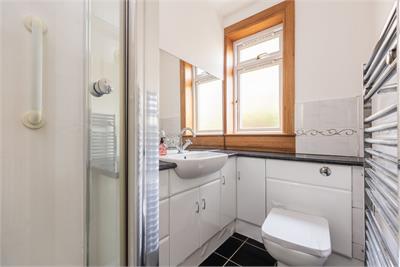 35 Broomside Terrace, Edinburgh, EH12 7LZ - image 8