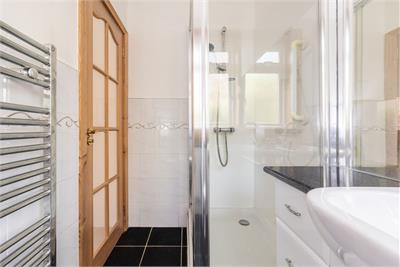 35 Broomside Terrace, Edinburgh, EH12 7LZ - image 9