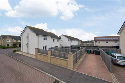 11 Curlew Way, Inverkeithing, KY11 1FF - image 24