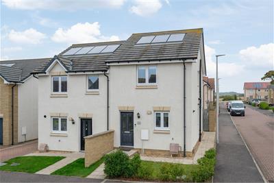 11 Curlew Way, Inverkeithing, KY11 1FF - image 29