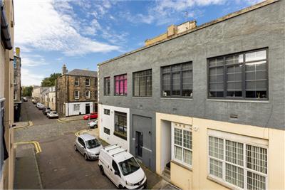 41 Trafalgar Lane, Edinburgh, EH6 4DJ - image 14