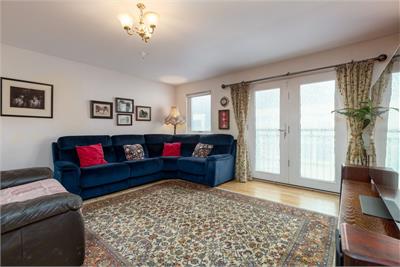 41 Trafalgar Lane, Edinburgh, EH6 4DJ - image 3