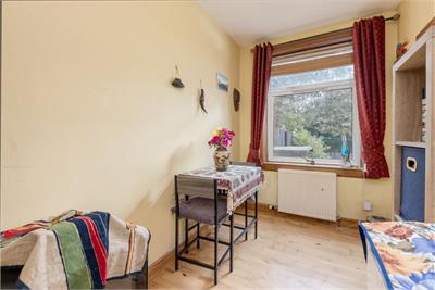 67 Pilton Crescent, EH5 2HT - image 11