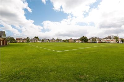 67 Pilton Crescent, EH5 2HT - image 33