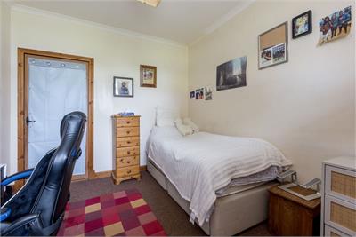 67 Pilton Crescent, EH5 2HT - image 9