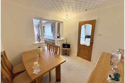 25 Dalmahoy Way, Kilwinning, KA13 6QF - image 12