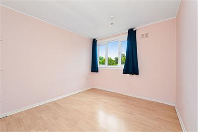 22 Dolphin Avenue, Currie, Edinburgh, EH14 5RL - image 10