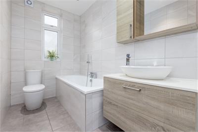 34 Christiemiller Avenue, Edinburgh, EH7 6ST - image 21