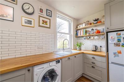 38 Granton Place, Edinburgh, EH5 1AP - image 4