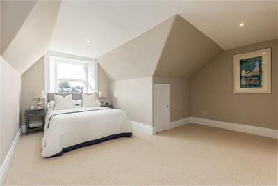 9 (2F), Queensferry Terrace, West End, Edinburgh, EH4 3EQ - image 12