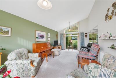 30 Inchcolm Drive, North Queensferry, Inverkeithing, KY11 1LD - image 2