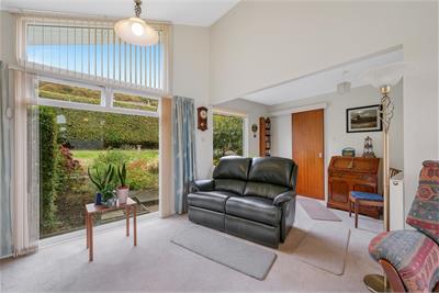 30 Inchcolm Drive, North Queensferry, Inverkeithing, KY11 1LD - image 5