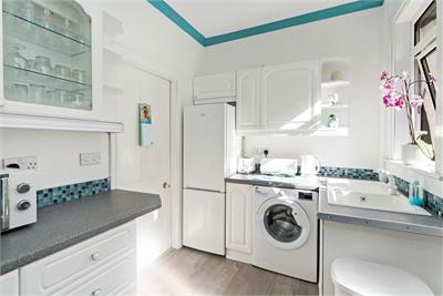 38 Lochend Road, Leith, Edinburgh, EH6 8BS - image 4