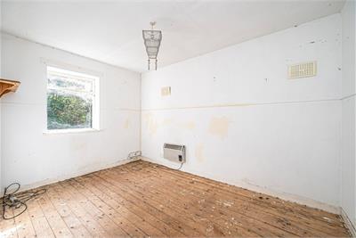 The Shieling, Bogside, FK10 3QD - image 16