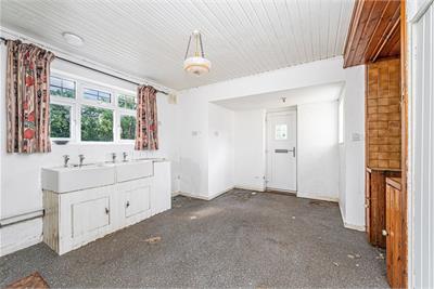 The Shieling, Bogside, FK10 3QD - image 4